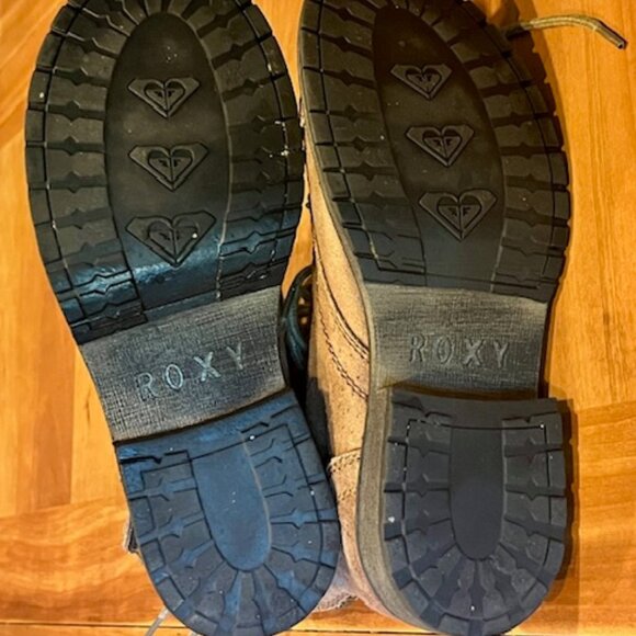 Vintage Y2K Roxy Seattle IV Lace-Up Boots with Side Pouches, Zippers. Size 6. - Picture 6 of 6